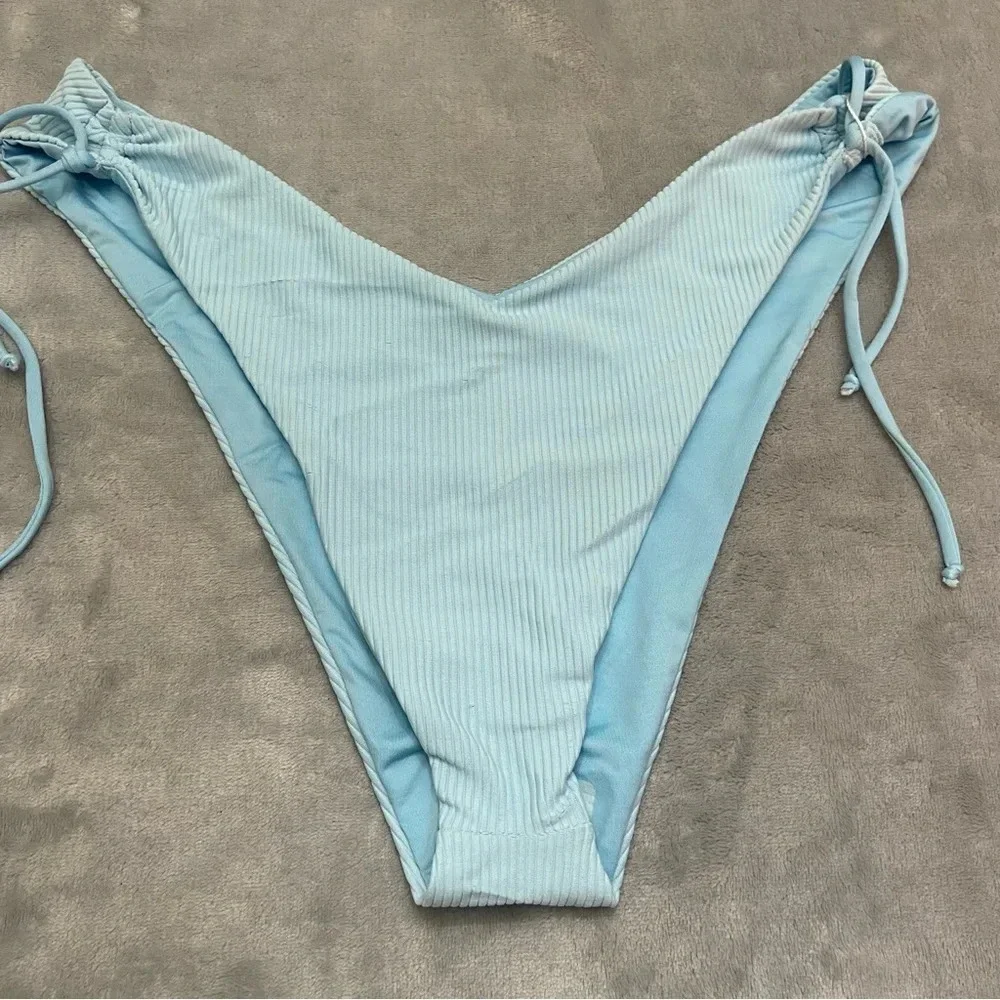 New! Frankie’s Bikinis V-Cut Cheeky Bikini Bottom Swimwear 21535